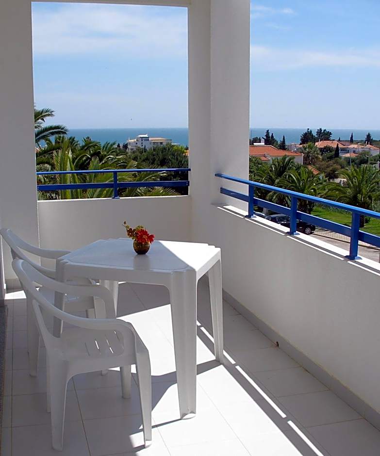 Ukino Terrace Algarve Concept