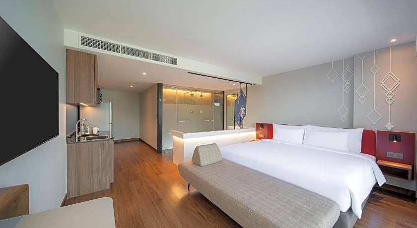 Centara Life Hotel Bangkok Phra Nakhon