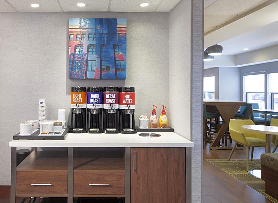 Hampton Inn By Hilton Youngstown/Boardman