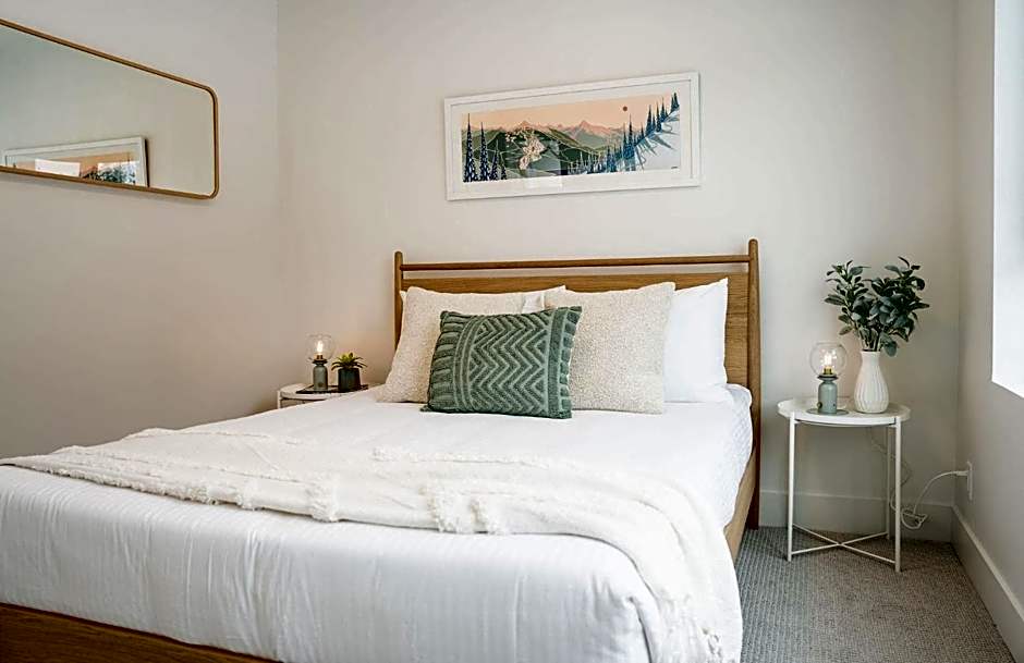 Adanac by Revelstoke Vacations