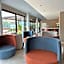 Petit Hotel