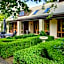 Manata Homestead & Lodge
