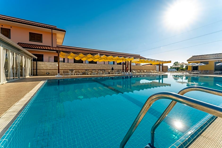 La Terra Dei Sogni Country Hotel
