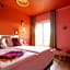 PAUL & PIA - Welcome Home Hotel