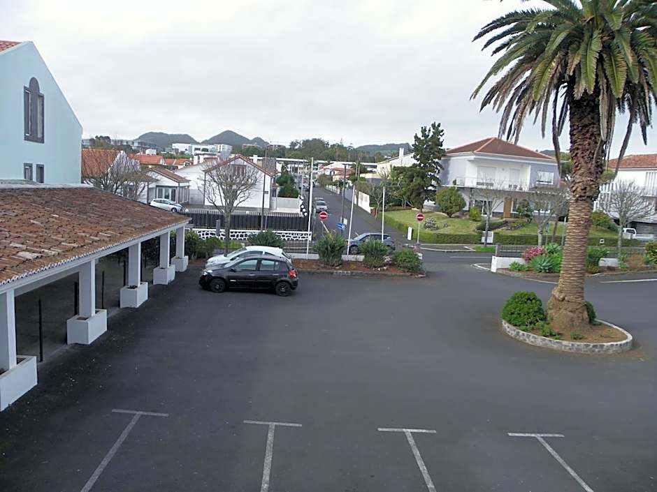 Lagoa Hostel & Suites