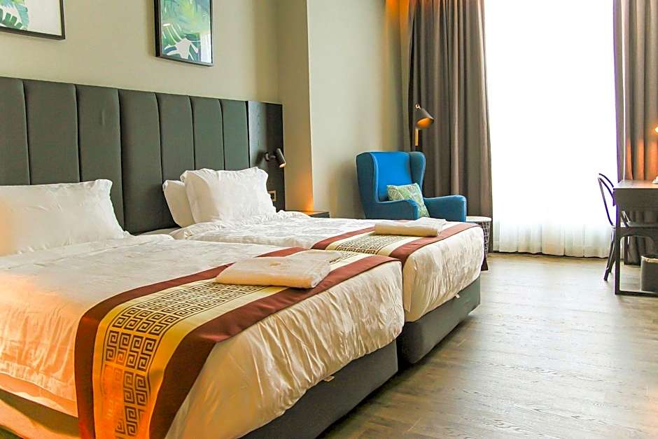 Amigo Hotel