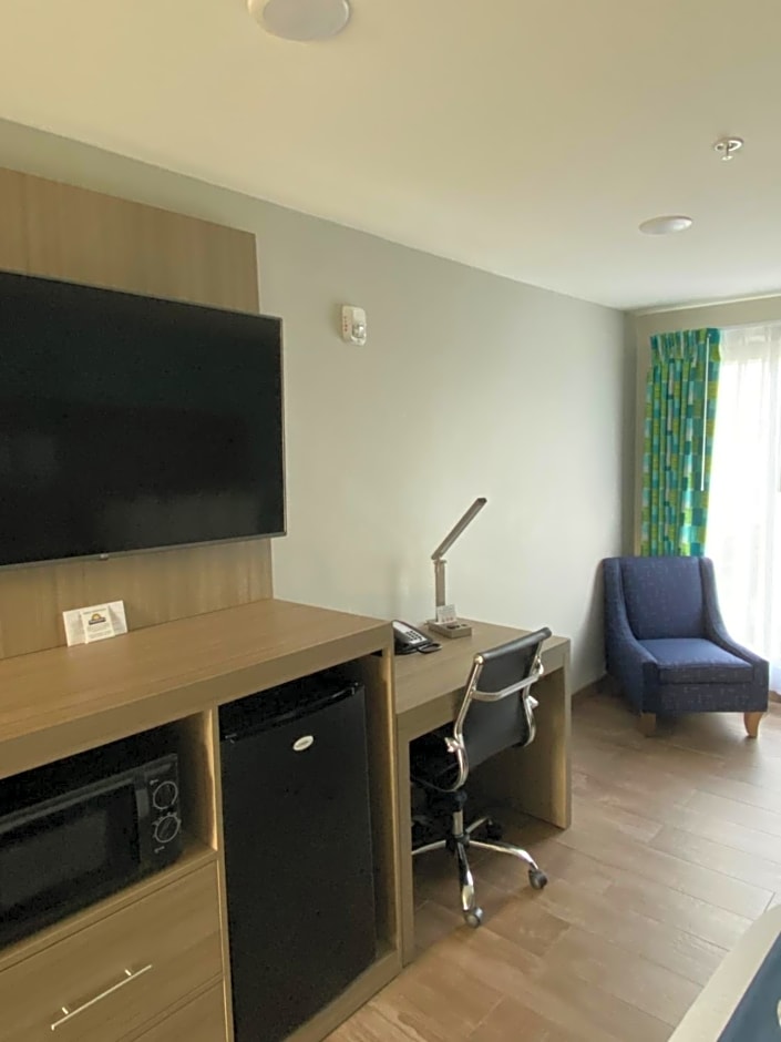 Days Inn by Wyndham Rockport Texas