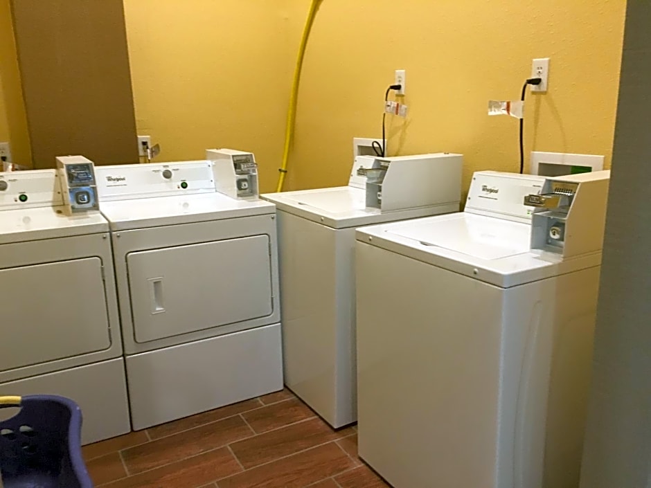Suburban Studios Fort Wayne
