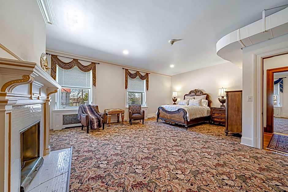 The Grandeur Estate