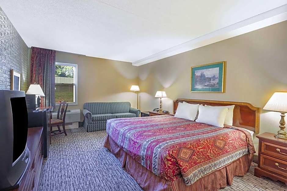 Travelodge by Wyndham Winchester