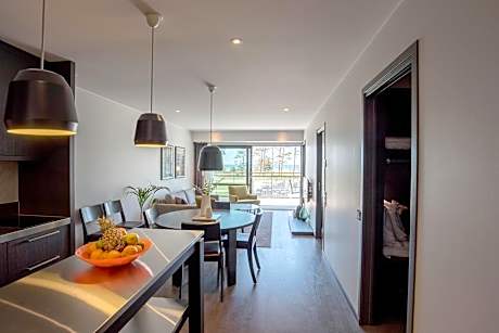 Studio Apartment with Courtyard views (Pool not included)