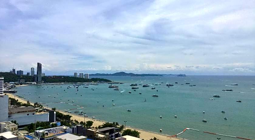 View Talay 6 by Pat 42