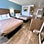 Quality Inn Tracy I-205