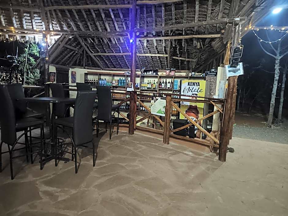 Tausa Tsavo Eco Lodge