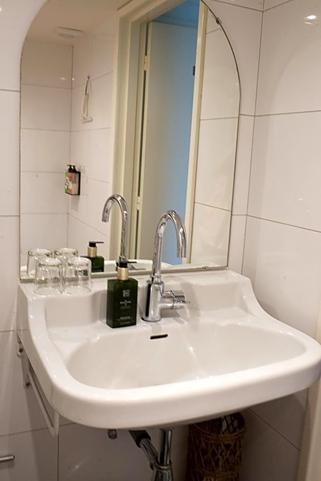 B&B Jonas Home – Venlo, MT