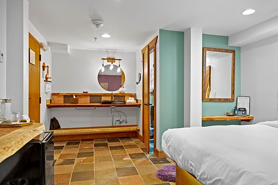 The Horton Hotel
