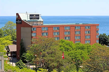 Waterfront Hotel