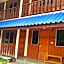 T & T Hostel Kanchanaburi