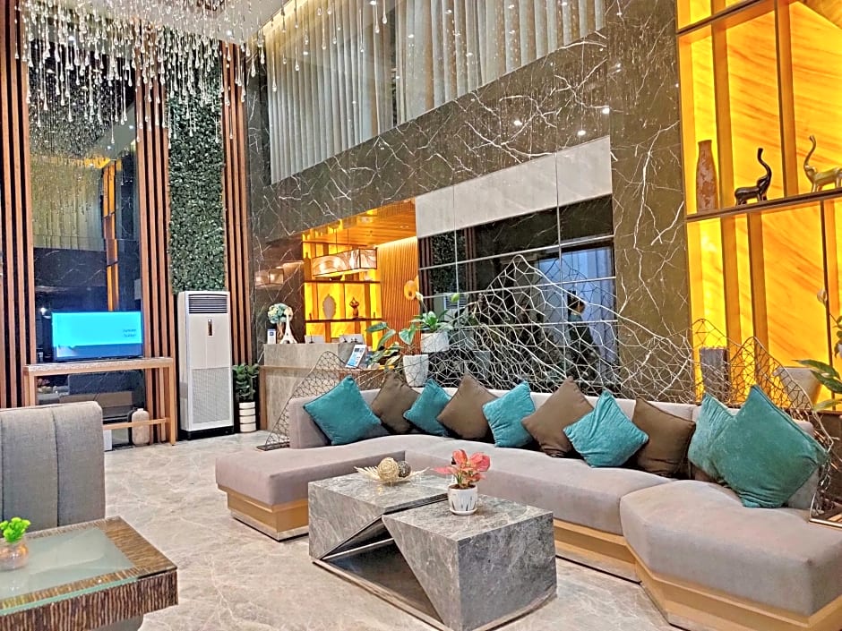 EL VISTRA HOTEL ANGELES 