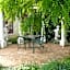 A Tapestry Garden Guest House