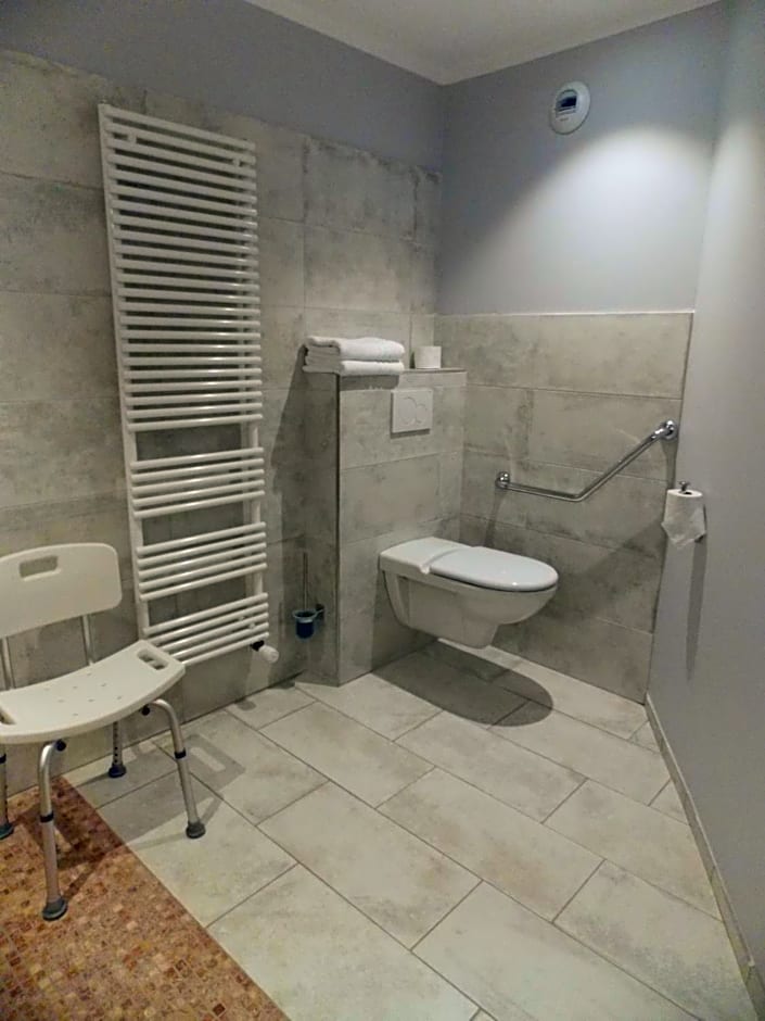 Au Relais Provencal