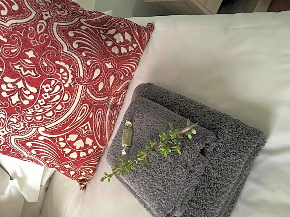 Klein Karoo Game Lodge