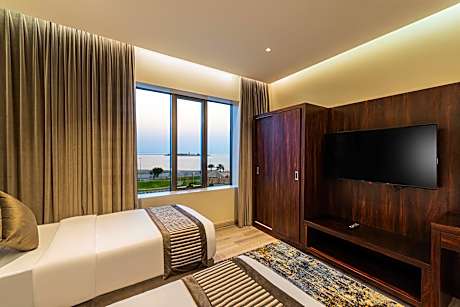Executive Sea View Suite