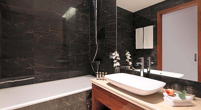 The Bentley Luxury Hotel and Suites