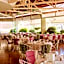 Merry Land Hotel