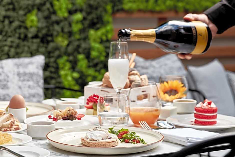 Antigon Urban Chic Hotel - The Leading Hotels of the World