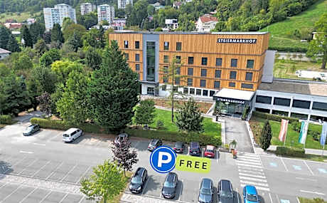Hotel Steiermarkhof Graz - Aus Holz gebaut, von Hügeln geküsst