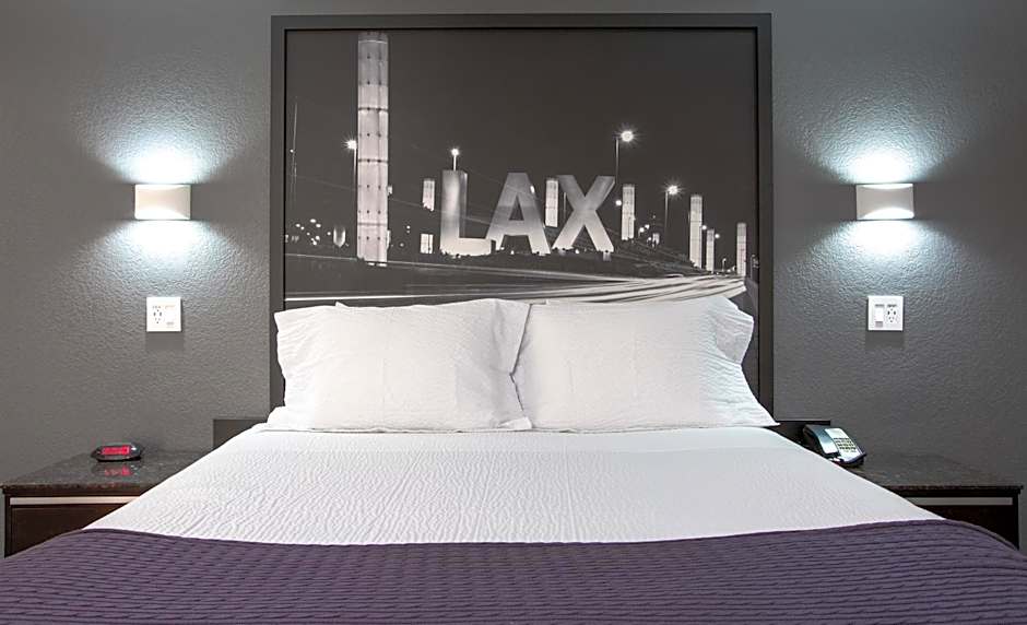 ELEV8 HOTEL LOS ANGLES, LAXA 