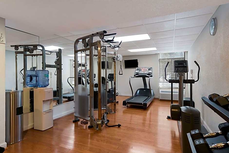 Best Western Hampton Coliseum Inn