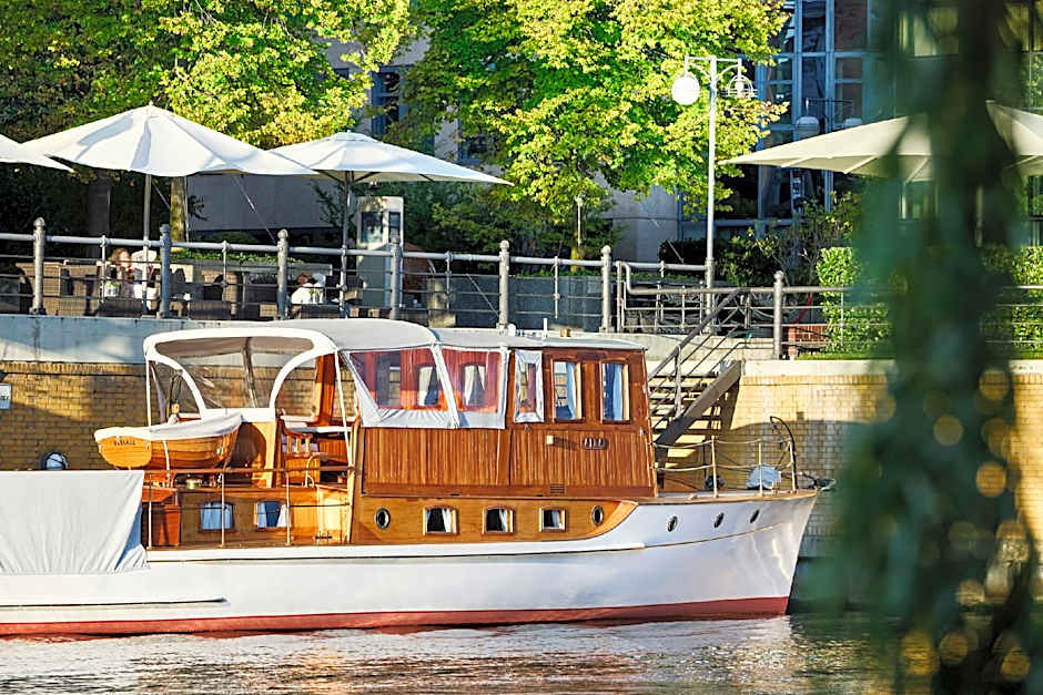 AMERON Berlin ABION Spreebogen Waterside