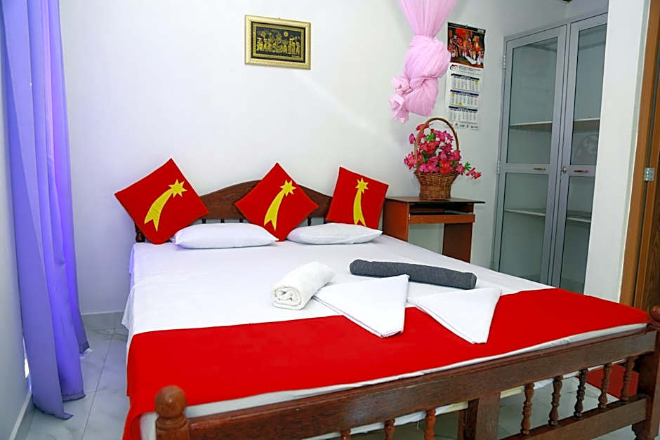 Photo 1 of 19 of Double Room with Air Conditioning