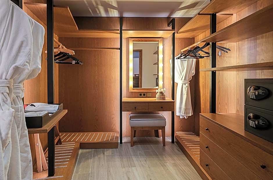 Nana Princess Suites Villas & Spa