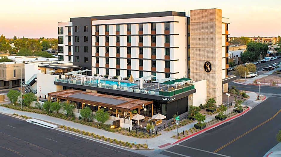 Senna House Scottsdale, Curio Collection by Hilton