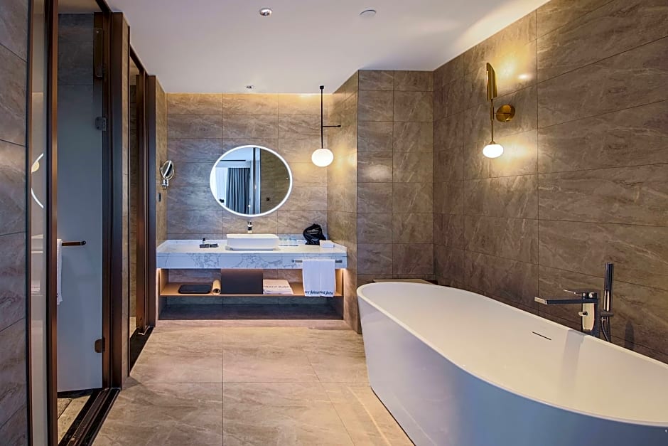 Howard Johnson by Wyndham Longxiang Hotel Ningbo