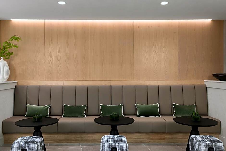 AC Hotel by Marriott Portland Lake Oswego