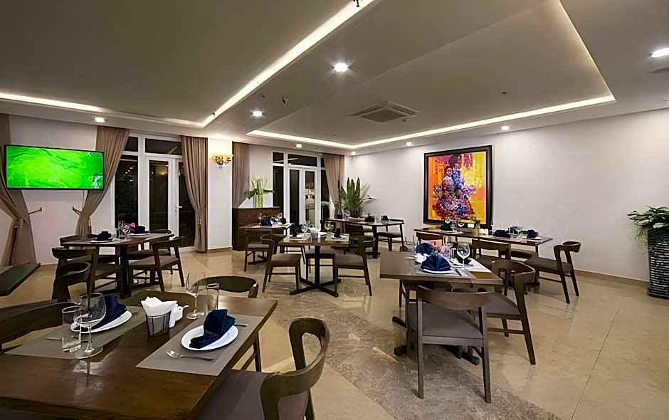 Azure Sapa Hotel