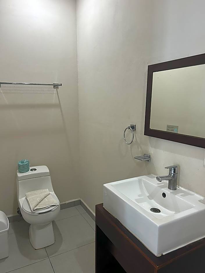 Aquastar Hotel & Apartments