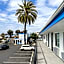 Sunny Sands Inn