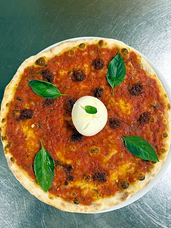 Hotel & Restaurant Forni