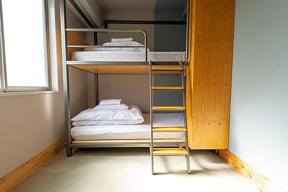 Wise Owl Hostels Kyoto