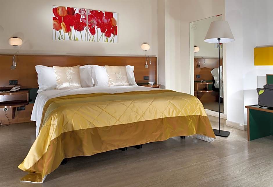 Astoria Suite Hotel
