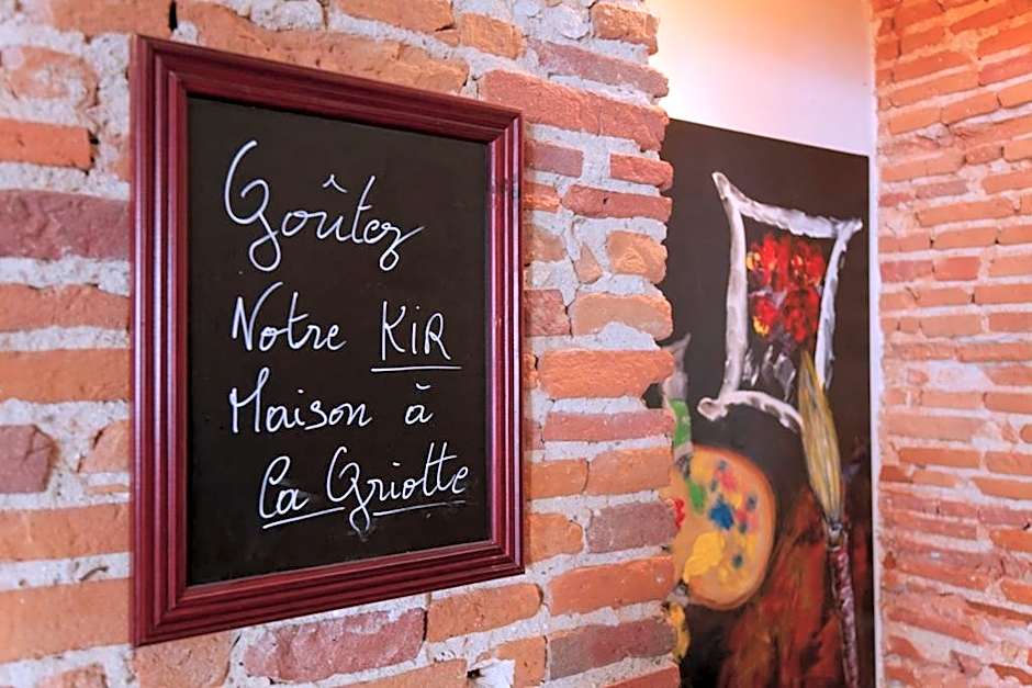 Logis Hôtel - Les Pasteliers