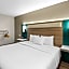 Econo Lodge Inn & Suites Santa Fe South