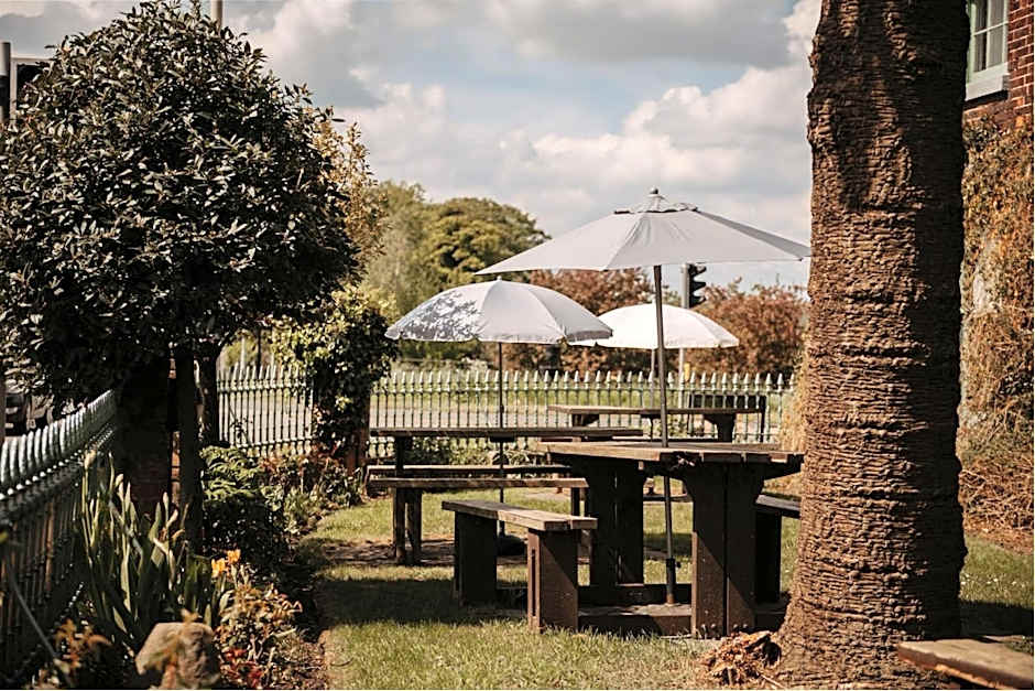 Old Orleton Inn - Telford