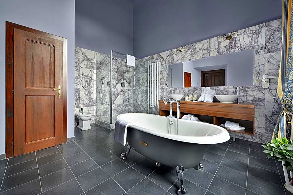 Chateau Loucen Garden Retreat
