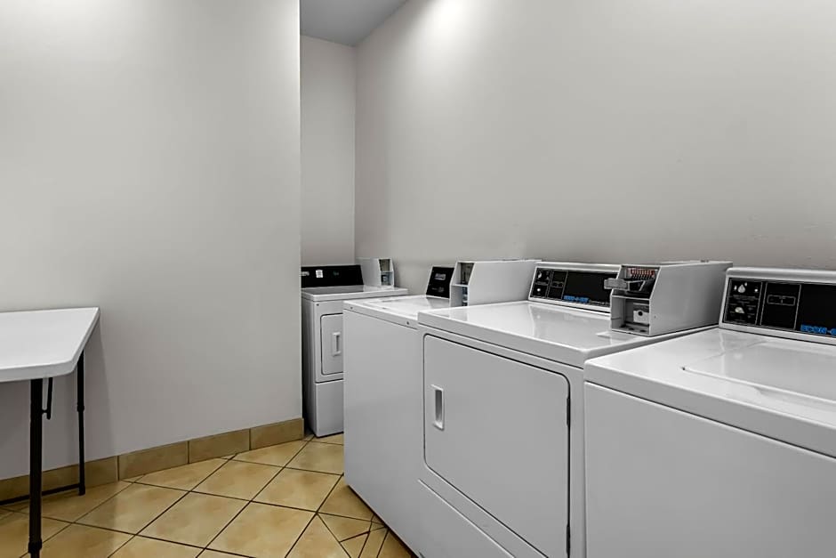 Comfort Suites Yukon - SW Oklahoma City